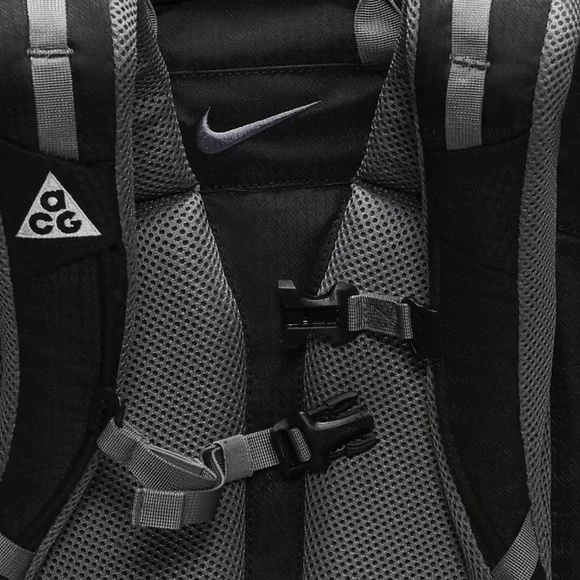 Nike ACG 36 Backpack - Picture 15 of 16